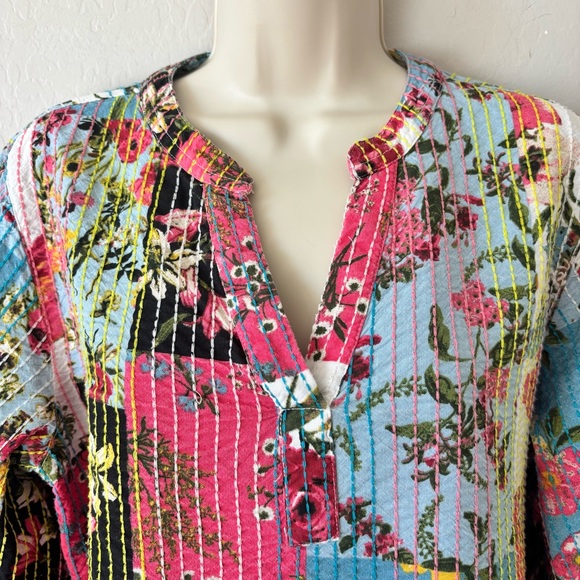 John Mark Multicolor patchwork kantha style Floral split neck 3/4 Sleeve Top - Picture 6 of 14
